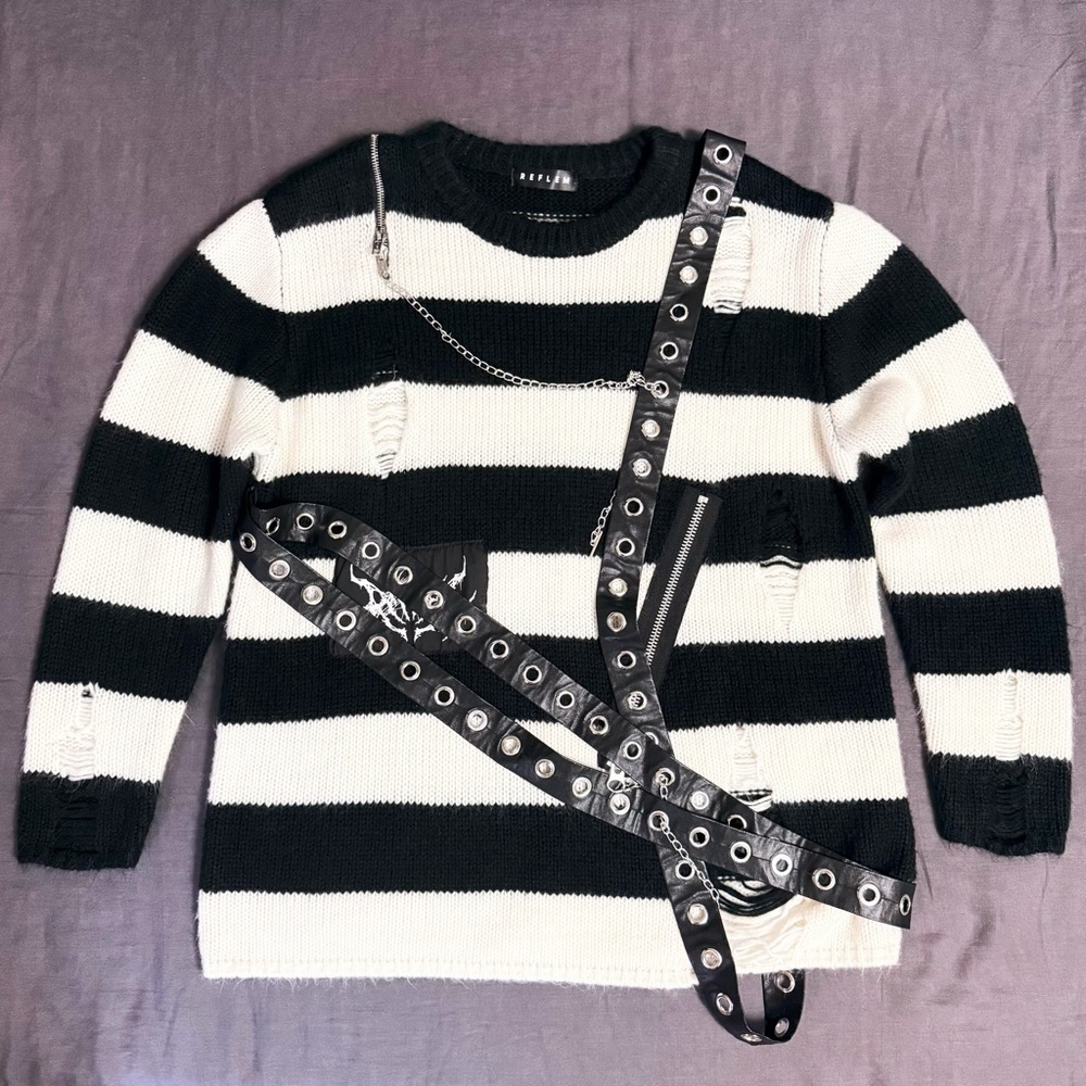 REFLEM Oversized Punk Striped Knit Pullover Chains White Black One Size Grunge